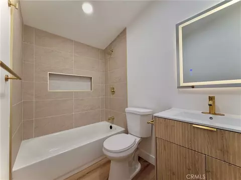 Bath - 6819 Phoenix Ave, Riverside, CA 92504 photo 1 of 4
