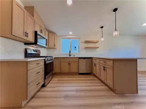 Kitchen - 6819 Phoenix Ave, Riverside, CA 92504 photo 2 of 5