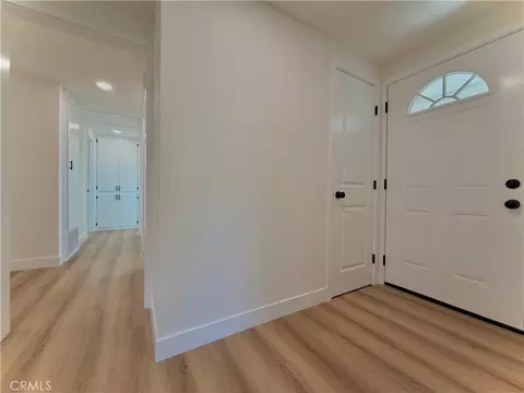 Entry Way - 6819 Phoenix Ave, Riverside, CA 92504 photo 1 of 2
