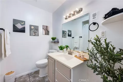 Bath - 3968 Ramona Dr, Riverside, CA 92506 photo 1 of 3