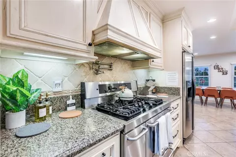 Kitchen - 3968 Ramona Dr, Riverside, CA 92506 photo 3 of 6