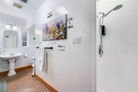 Bath - 3968 Ramona Dr, Riverside, CA 92506 photo 3 of 3