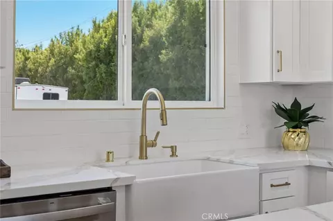 Kitchen - 4818 Crestview, Norco, CA 92860 photo 4 of 4