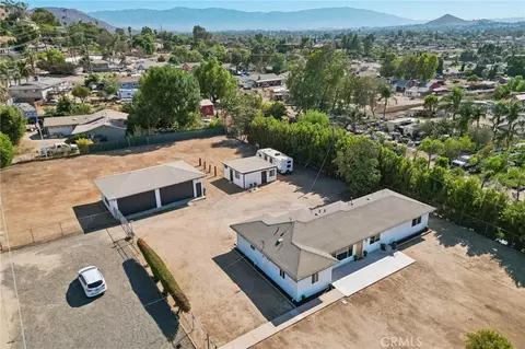 View/Area - 4818 Crestview, Norco, CA 92860 photo 5 of 13