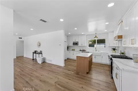 Entry Way - 4818 Crestview, Norco, CA 92860 photo 2 of 4