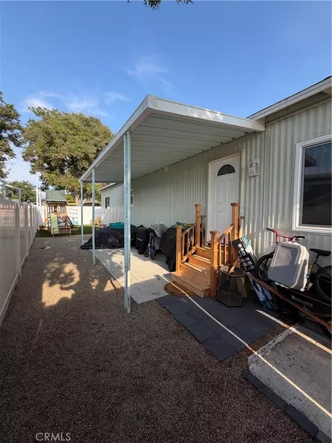 3825 Crestmore Rd #303, Riverside, CA 92509 photo 3