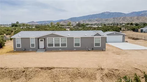 745 Pinon Rd, Pinon Hills, CA 92372