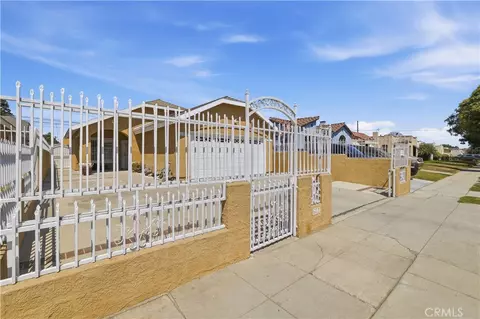 6031 S Van Ness, Los Angeles, CA 90047