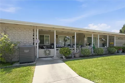 1371 Oakmont Rd #150K, Seal Beach, CA 90740