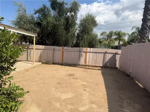 Exterior - 1651 Sycamore St, Perris, CA 92570 photo 2 of 5