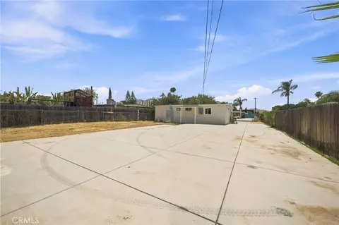 Exterior - 777 Arliss, Riverside, CA 92507 photo 3 of 5