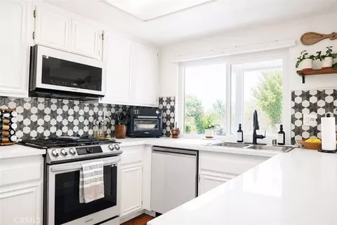 Kitchen - 9053 Limecrest Dr, Riverside, CA 92508 photo 2 of 2