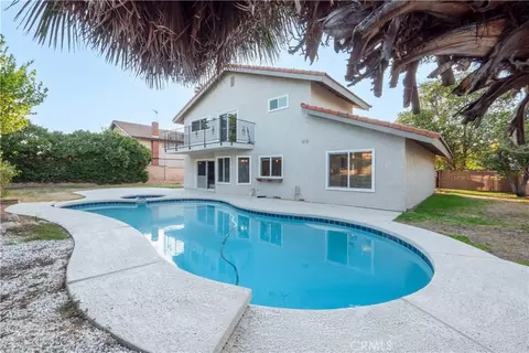 Exterior - 1349 Magnolia Ave, Redlands, CA 92373 photo 10 of 17