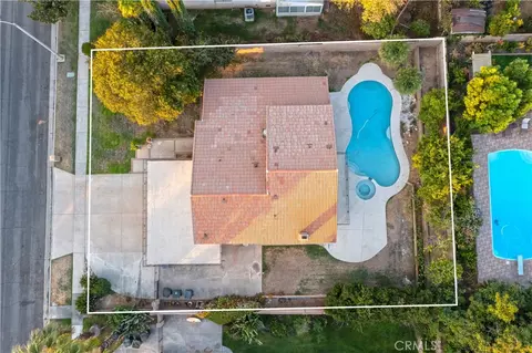 View/Area - 1349 Magnolia Ave, Redlands, CA 92373 photo 3 of 4