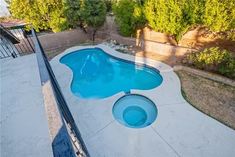 Exterior - 1349 Magnolia Ave, Redlands, CA 92373 photo 1 of 17