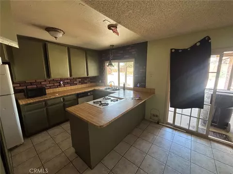 Kitchen - 1355 N Placer Ave, Ontario, CA 91764 photo 1 of 1