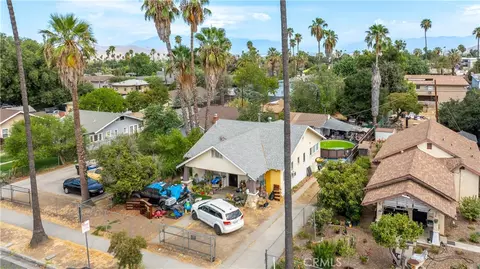 View/Area - 1809 7th St, Riverside, CA 92507 photo 1 of 18