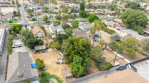 View/Area - 1809 7th St, Riverside, CA 92507 photo 5 of 18