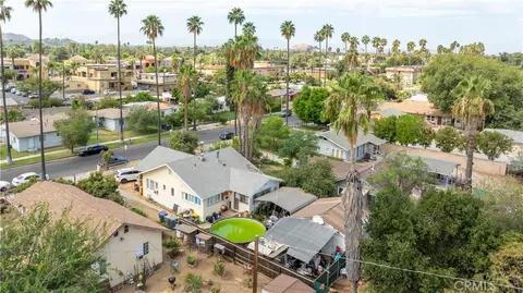 View/Area - 1809 7th St, Riverside, CA 92507 photo 11 of 18