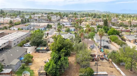 View/Area - 1809 7th St, Riverside, CA 92507 photo 6 of 18