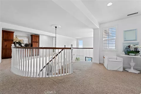 Entry Way - 455 Wrightwood Ct, Riverside, CA 92506 photo 3 of 6