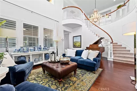 Living - 455 Wrightwood Ct, Riverside, CA 92506 photo 2 of 5