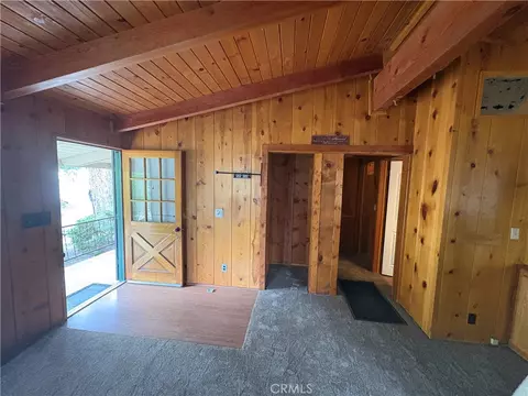 Entry Way - 5304 Desert Vw, Wrightwood, CA 92397 photo 1 of 1