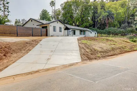 Exterior - 6174 Hawarden, Riverside, CA 92506 photo 4 of 20