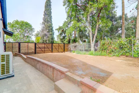 Exterior - 6174 Hawarden, Riverside, CA 92506 photo 11 of 20
