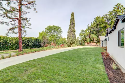 Exterior - 6174 Hawarden, Riverside, CA 92506 photo 9 of 20