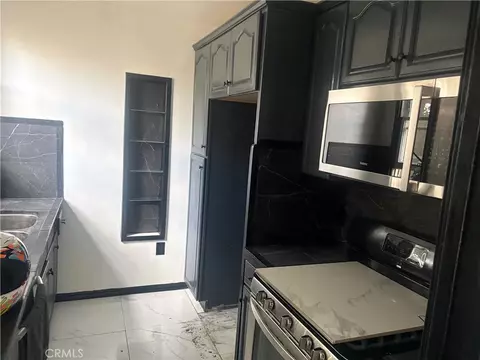 525 E Maple, Glendale, CA 91205 photo 2