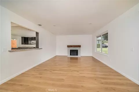 Living - 27888 Rainbow Ln, Highland, CA 92346 photo 4 of 6