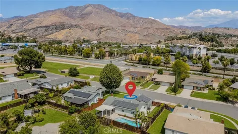 View/Area - 27888 Rainbow Ln, Highland, CA 92346 photo 3 of 5