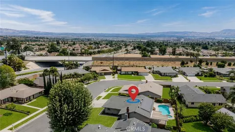 View/Area - 27888 Rainbow Ln, Highland, CA 92346 photo 4 of 5