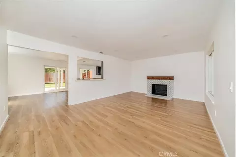 Living - 27888 Rainbow Ln, Highland, CA 92346 photo 3 of 6