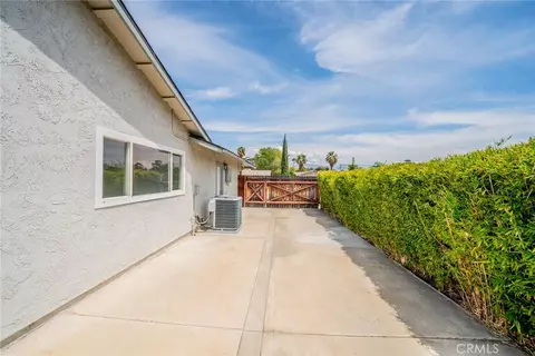 Exterior - 27888 Rainbow Ln, Highland, CA 92346 photo 8 of 12