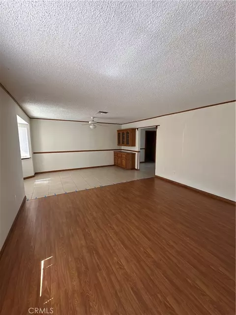Living - 7515 Peach, Hesperia, CA 92345 photo 2 of 6