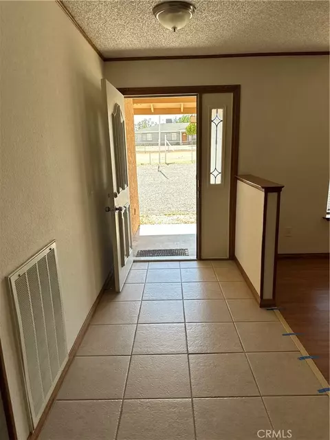 Entry Way - 7515 Peach, Hesperia, CA 92345 photo 1 of 2
