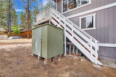 Exterior - 1140 Mitchell, Big Bear City, CA 92314 photo 12 of 12