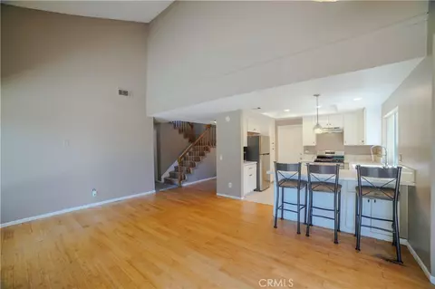 Living - 30446 Spica Ct, Temecula, CA 92592 photo 3 of 4