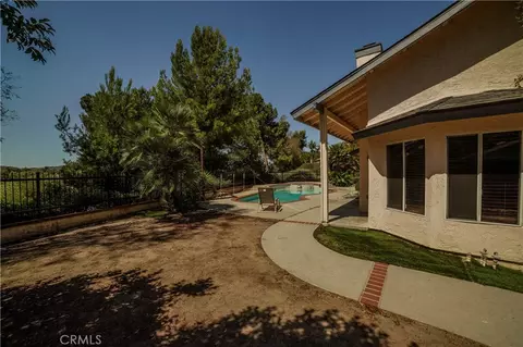 Exterior - 30446 Spica Ct, Temecula, CA 92592 photo 4 of 5
