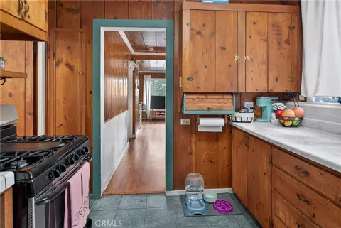 Kitchen - 1190 Scenic, Rimforest, CA 92378 photo 2 of 2