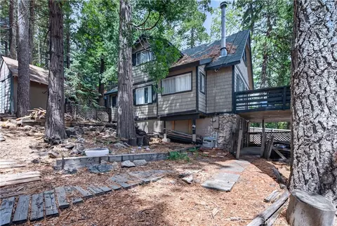 Exterior - 1190 Scenic, Rimforest, CA 92378 photo 3 of 13