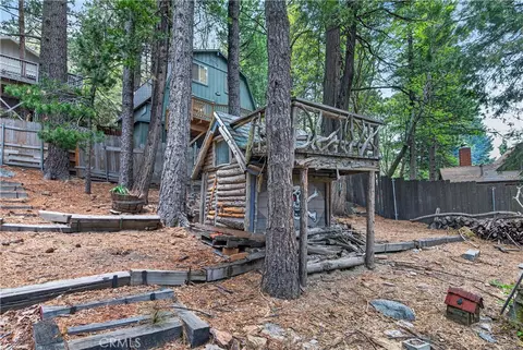 Exterior - 1190 Scenic, Rimforest, CA 92378 photo 11 of 13