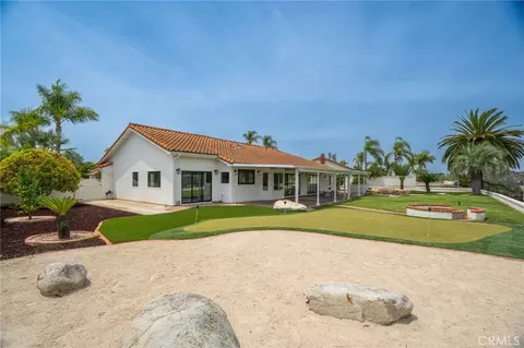 Exterior - 13971 Pequot Dr, Poway, CA 92064 photo 1 of 10