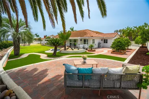 Exterior - 13971 Pequot Dr, Poway, CA 92064 photo 9 of 10