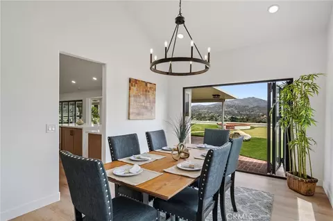 Dining - 13971 Pequot Dr, Poway, CA 92064 photo 2 of 5