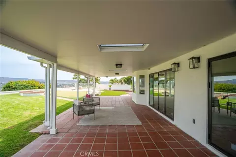Exterior - 13971 Pequot Dr, Poway, CA 92064 photo 5 of 10