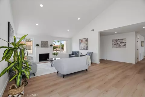 Living - 13971 Pequot Dr, Poway, CA 92064 photo 4 of 4