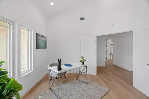 Entry Way - 13971 Pequot Dr, Poway, CA 92064 photo 6 of 6